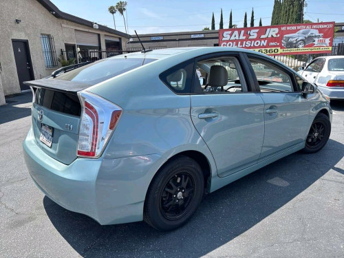 Prius 012 opt.4 deluxe solar (តម្លៃចរចារ)