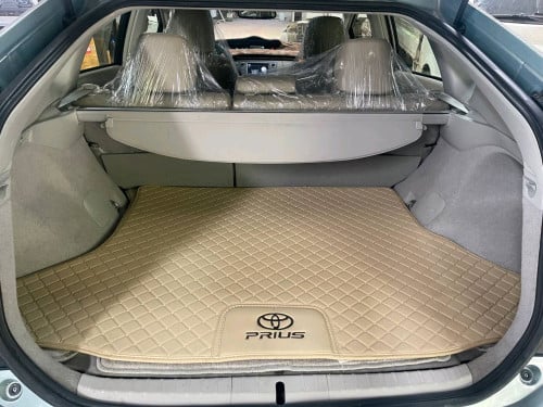 Prius 012 opt.4 deluxe solar (តម្លៃចរចារ)