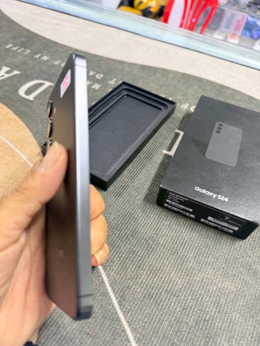 S24 8G 512G 98. 99% sim2