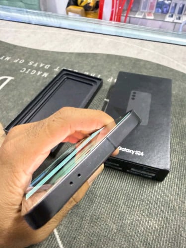 S24 8G 512G 98. 99% sim2