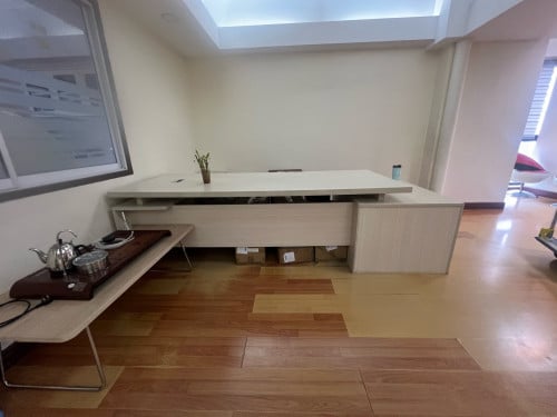 Sale office table