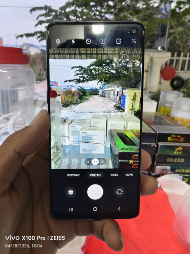 Samsung Galaxy S10 Ram8G/128GB តួស្អាត98%