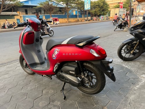 Scoopy 2023 Smartkey ក្រដាស់ពន្ធ
