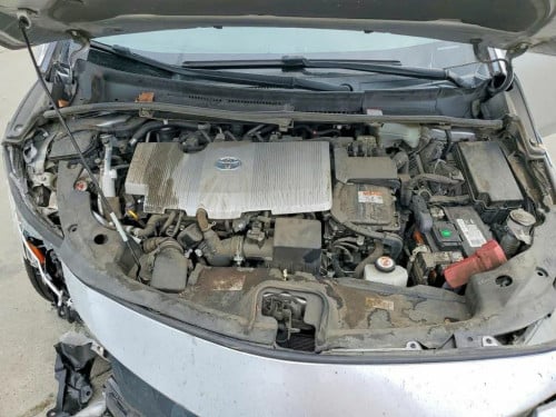 Sell Prius 2021 xle full primer សាង​19800$បញ្ជាក់​រៀបចំ​ខ្លួន​ឯង​