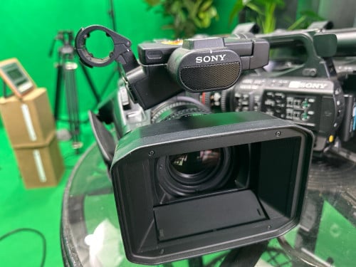Sony Z190 ចំនួន3គ្រឿង