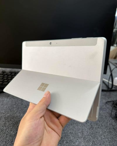 Surface Go 2021 10”FHD Touch (98%)