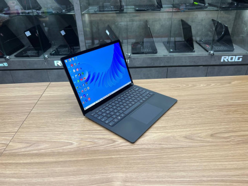 Surface laptop 4 (study&working)