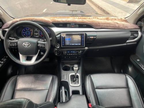 Today hilux REVO 2017​ ម្ចាស់ដេីម​
