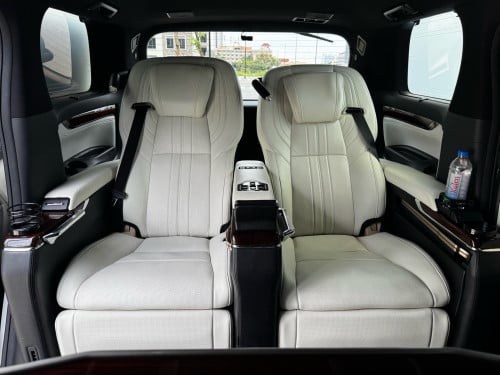 Toyota Alphard Hybrid 2018 LM Style White