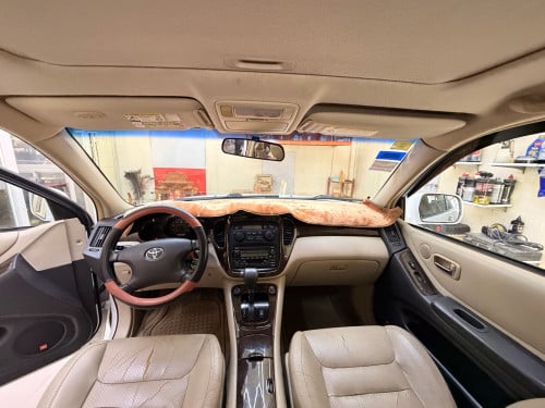 Toyota Highlander 2003 Limited Full ប៉ុង1 ថ្នាំសុីន​ 90%អត់បុកអត់ប៉ះ​ទិញពីម្ចាស់ទី1ផ្ទាល់​ថ្មីខ្លាំង