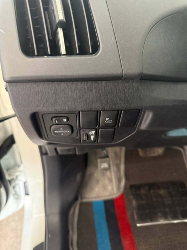 Toyota Prius 2014 op4 Delux sorla កៅអីចុច JBL ពូកស្បែក ស្លាយកុងទ័រ