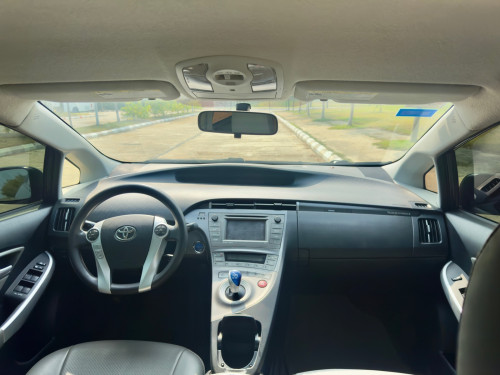 Toyota Prius plug-in hybrid 2012