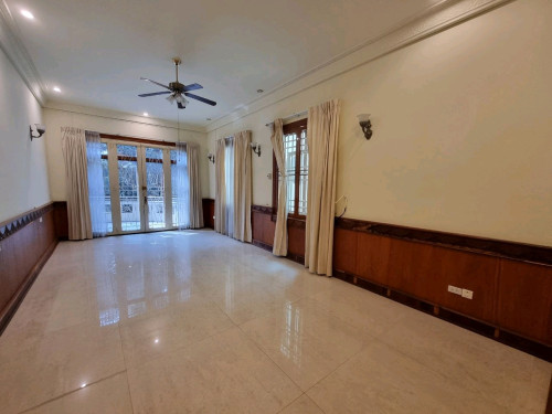 Villa for rent in BKK1