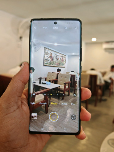 Vivo X70 Pro+ 12g/512g(វៃដូរបាន)👉$135