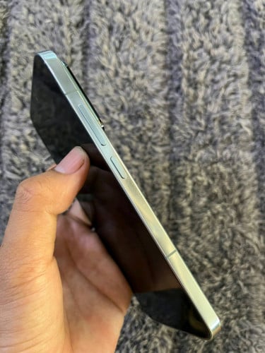 Xiaomi 14 12GB 512GB 99% 379$