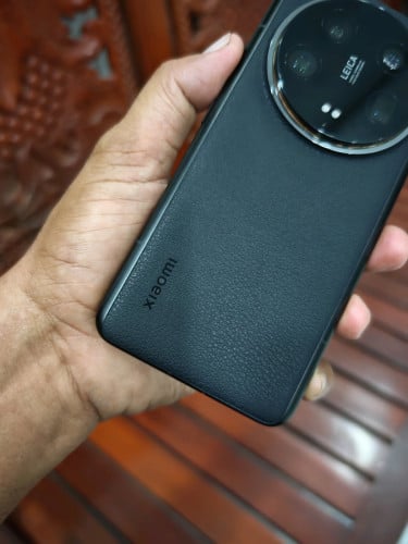 Xiaomi 14 Ultra 16g/512g_CH(វៃដូរបាន)👉$475