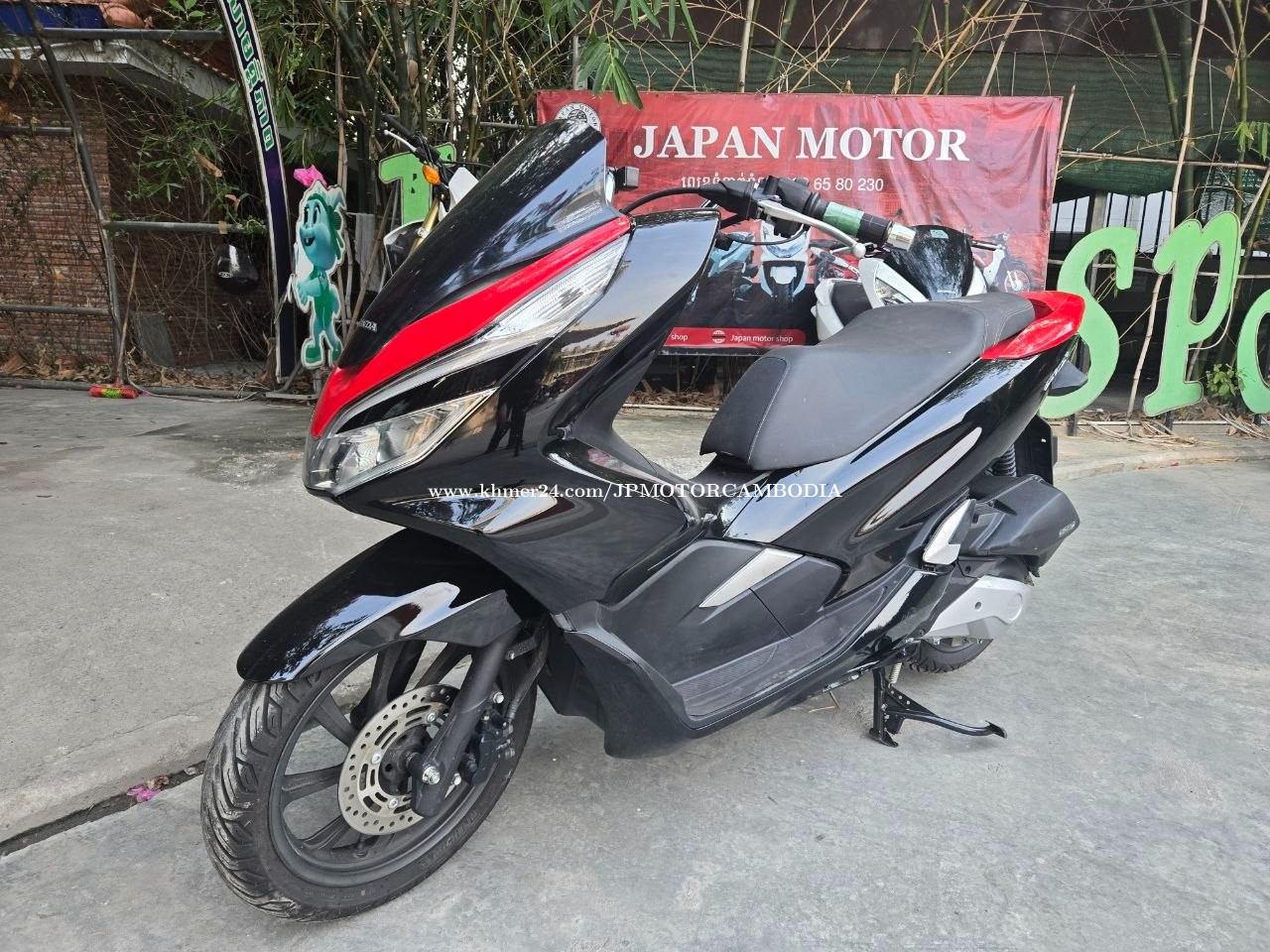 PCX125 2020model ទើបមកដល់ពីប្រទេសជប៉ុនមកឃ្លាំងយើងខ្ញុំ
