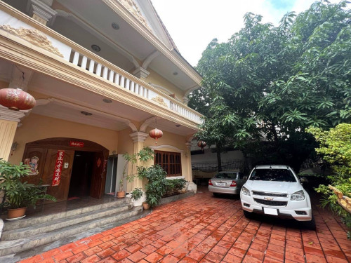 ផ្ទះវីឡាលក់ នៅបឹងកេងកងទី𝟑