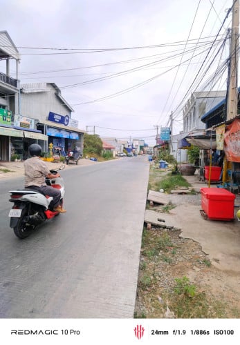 ផ្ទះលក់ ខាងក្រោយមានបន្ទប់ជួល