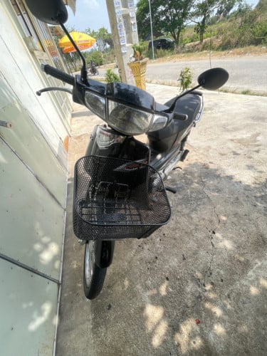 លក់ម៉ូតូផ្ទាល់ខ្លួន