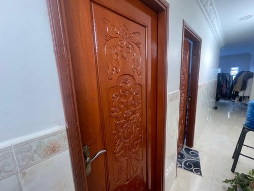 ផ្ទះអាជីវកម្មលក់