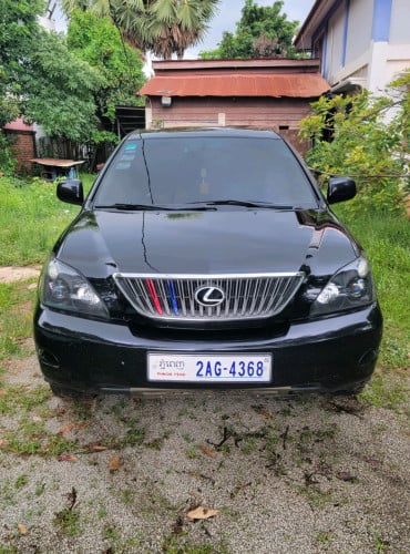 ធានាឡានស្អាតអត់បុកអត់ប៉ះទឹកថ្នាំសុីនច្រើន។