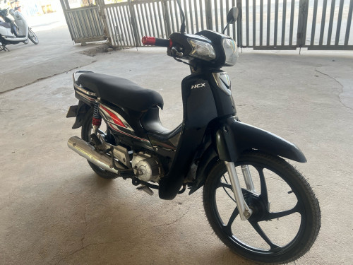ម៉ាសីុនស្អាត់ លក់ ម៉ូតូខ្ចី ចង់ទិញ ទំនាក់ទំនង តាមលេខ 0966947878 070856474)📲📨📥📞