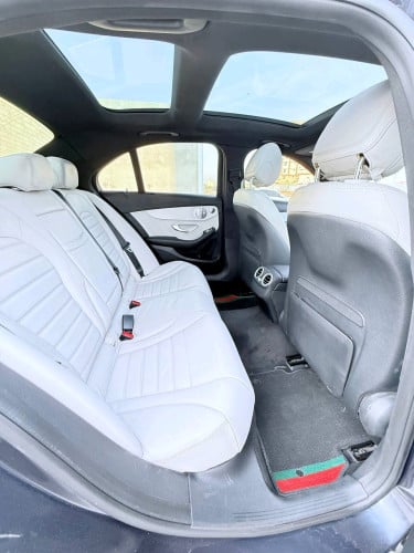 $24,500 Mercedes C300 AMG តម្លៃគ្មានពីរ វើតៗ