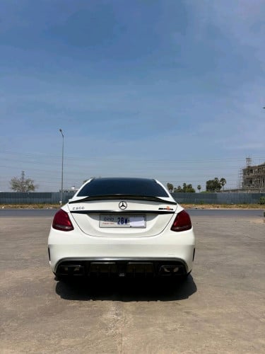 តម្លៃពីរមុន $29,900 តម្លៃលក់ $26,900 Mercedes C300 AMG វើតៗបងប្អូន