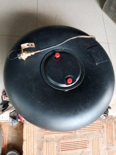 ហ្គាសឡានCamery បួនម៉ាសុីន 99ភាគរយ