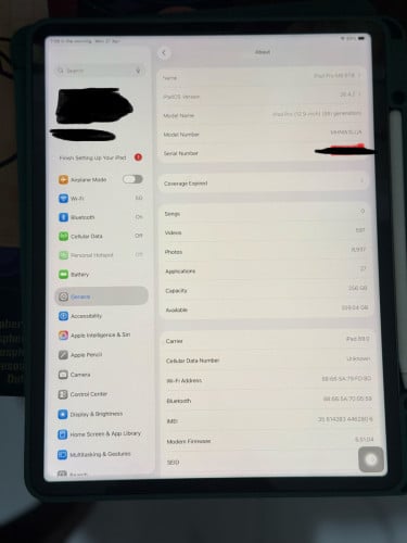 លក់ IPad 12.9 ស្អាត 98% SIM  and WIFi 2021 CPU M1 256GB ថ្ម 89%