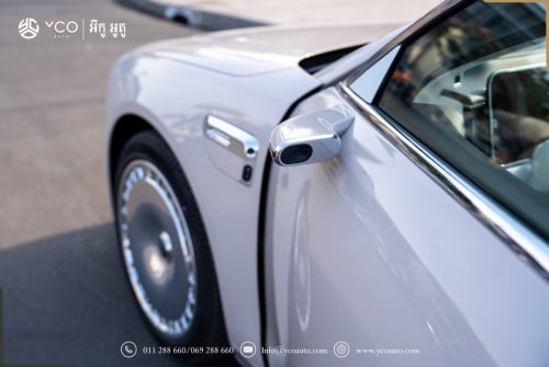ថ្មី ខ្លាញ់គោ Maextro S800 EV Executive edition ទិញភ្លាមដកភ្លាម