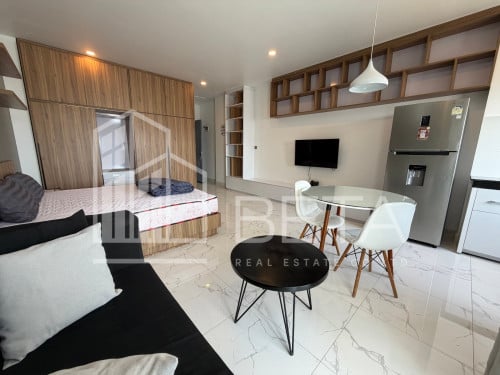 🌊 WAKE UP TO THE OCEAN – 19TH FLOOR STUDIO WITH SEA VIEW! 🌅