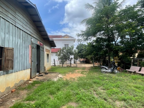 🏦House Available for Urgent Sale at a Special Price (Negotiable).