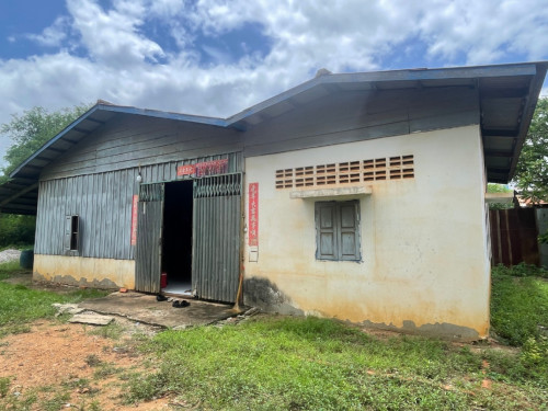 🏦House Available for Urgent Sale at a Special Price (Negotiable).