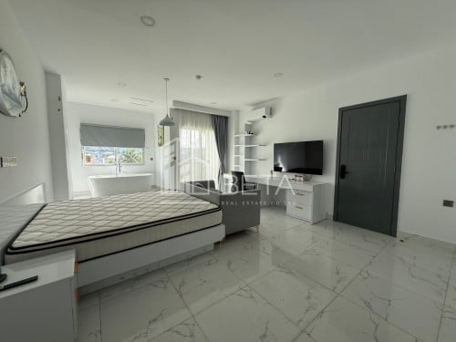 👨‍👩‍👧‍👦 MASSIVE 111 SQM FAMILY RESIDENCE – HEART OF SIHANOUKVILLE