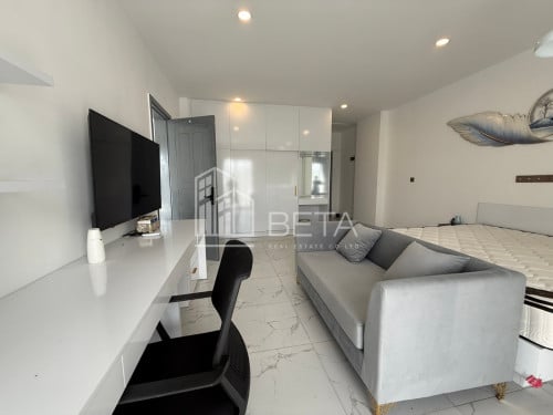 👨‍👩‍👧‍👦 MASSIVE 111 SQM FAMILY RESIDENCE – HEART OF SIHANOUKVILLE