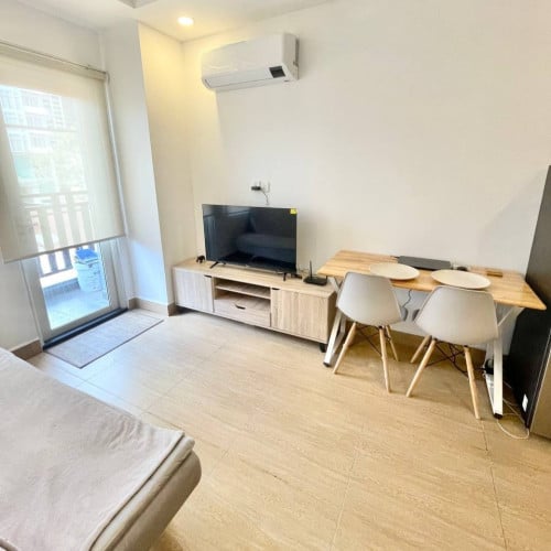 1 Bedroom Unit – at L Residence, Beoung Trobek | $42,000