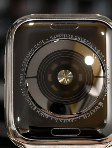 149$ Stainless steel Apple watch Series 5 40mm