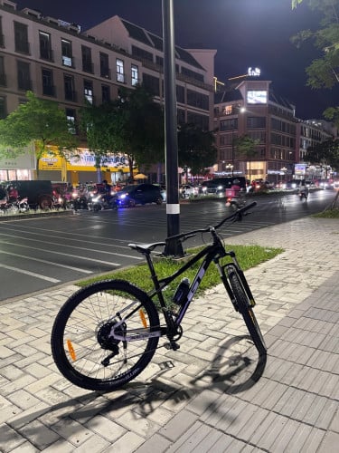 339$​ ចចារ​បាន​ GT Avalanche Comp Size S