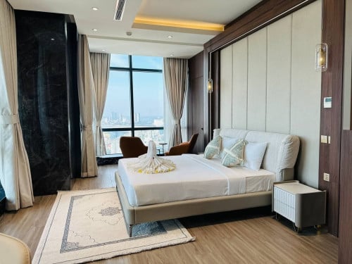 5 Bed Sky-Villa for rent - Tonle Basak Near Aeon 1