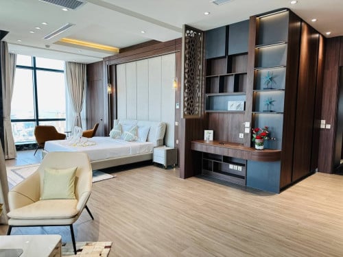 5 Bed Sky-Villa for rent - Tonle Basak Near Aeon 1