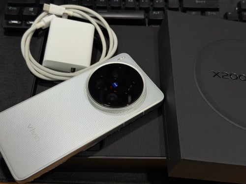 729$ Vivo x200 ultra 512GB 99%