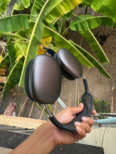 AirPods Max