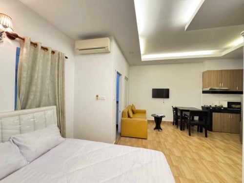 Beong Trabek- Studio room for rent