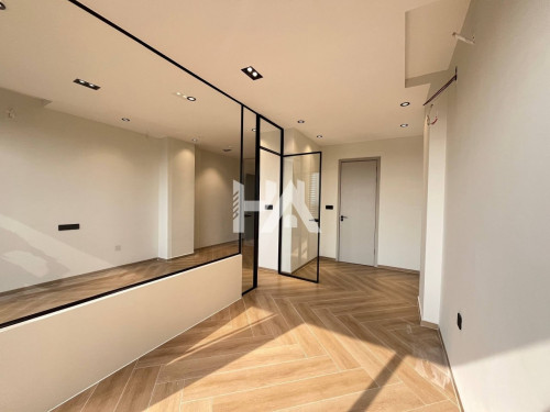 BKK-1 Condo Time Square 306 for Sale