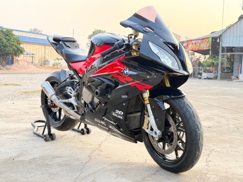 BMW S1000RR 018 ប្រភេទម៉ូតូស្អាត​ពន្ធពេញ​លក់ធូៗបងប្អូន​ចាប់អារម្មណ៍​ទាក់ទងមកបាទ💌