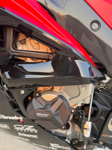 BMW S1000RR 018 ប្រភេទម៉ូតូស្អាត​ពន្ធពេញ​លក់ធូៗបងប្អូន​ចាប់អារម្មណ៍​ទាក់ទងមកបាទ💌