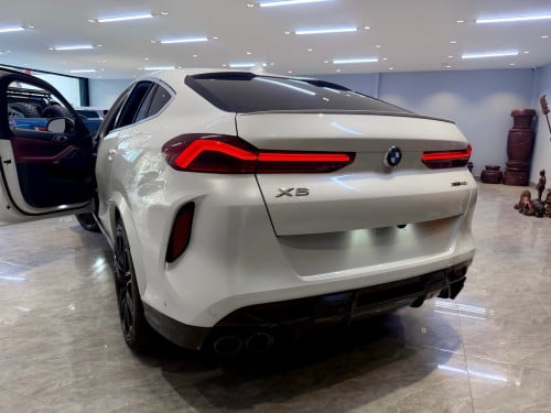 BMW X6 M package