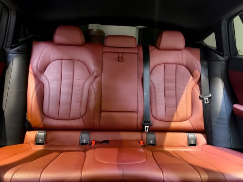 BMW X6 M package
